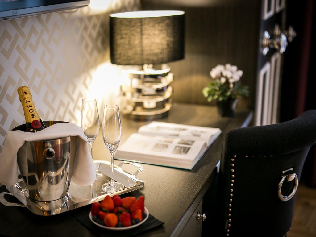 Minerva Relais